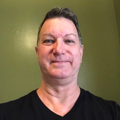 Profile Picture of Phillip Rolfe (@RolfePhillip) on Twitter