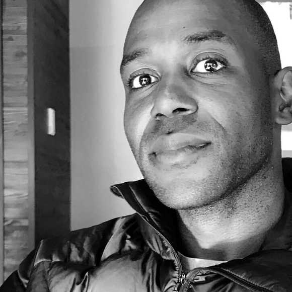 Profile Picture of Boo Bendinger (@boobendinger) on Poshmark