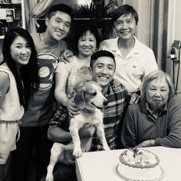 Profile Picture of Ray Wong (@aznrayray92) on Poshmark