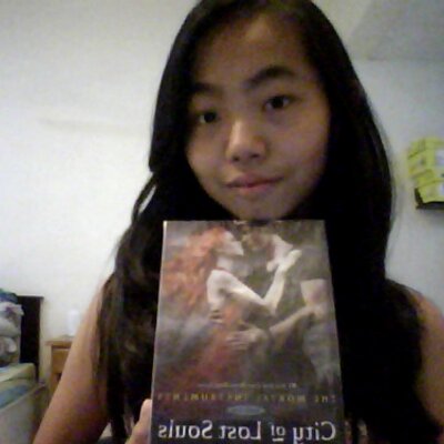 Profile Picture of Rachel Tan (@renee_swift09) on Twitter