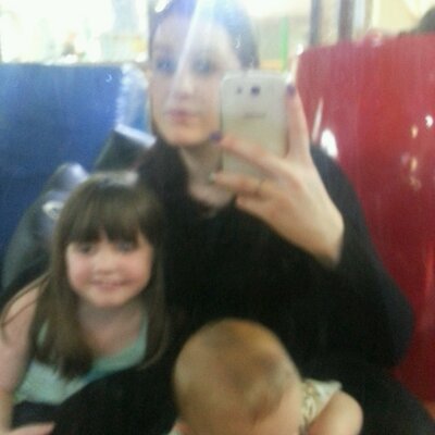 Profile Picture of Debbie Sheldon (@candyDebshell) on Twitter