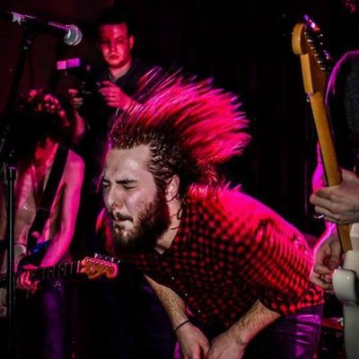 Profile Picture of Tom Guyer (@TomGuyerRock) on Twitter