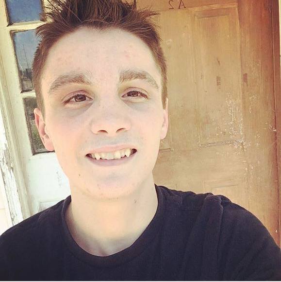 Profile Picture of Kyler Sams (@samz1227) on Poshmark