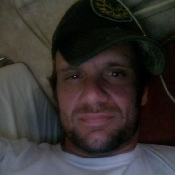 Profile Picture of Thomas aaron Castleberry (@acastle602) on Poshmark