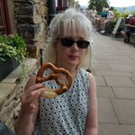 Profile Picture of Julia Duffy (@thejuliaduffy) on Instagram