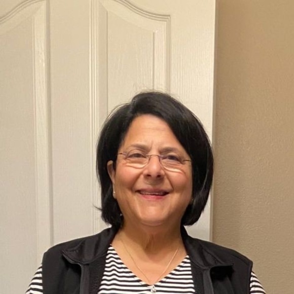 Profile Picture of Frieda Smith (@citibo) on Poshmark