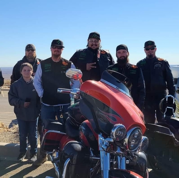 Profile Picture of Dustin Earls (@earls1984) on Poshmark