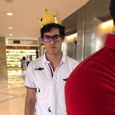 Profile Picture of Antonio Santacruz (@antoniux32) on Twitter