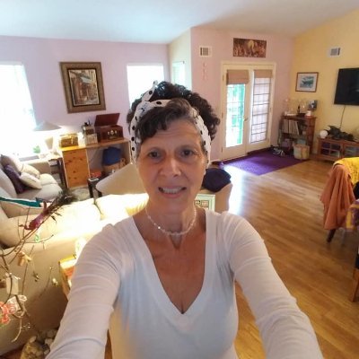 Profile Picture of Paula Fazio (@PaulaAnnFazio) on Twitter