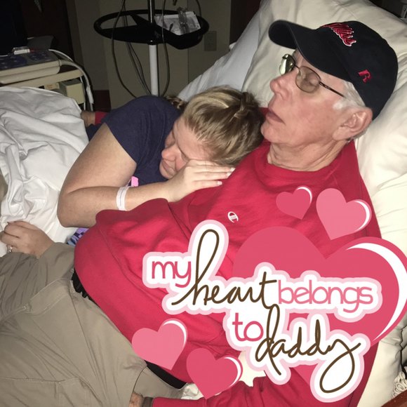 Profile Picture of Robin Yarbrough (@redheaded911) on Poshmark