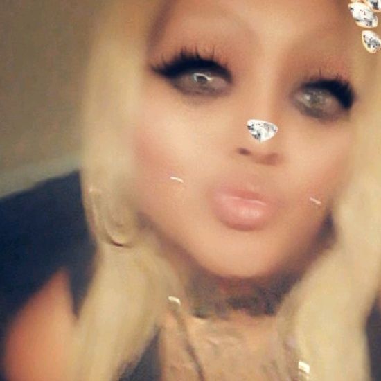 Profile Picture of Gloria James (@@gloriajames361) on Tiktok