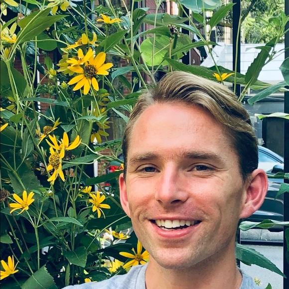 Profile Picture of Joseph Faulkner (@joe222333444) on Poshmark