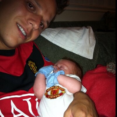Profile Picture of Sean Littrell (@ManUooligan) on Twitter