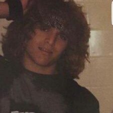 Profile Picture of James Caple (@therealcape13) on Twitter