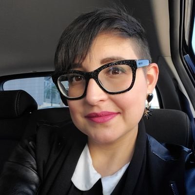 Profile Picture of Mrs. Martinez (@ClaudiaPenaMtz) on Twitter