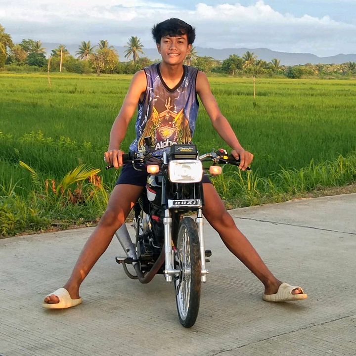 Profile Picture of kenn (@bossskenneth) on Tiktok