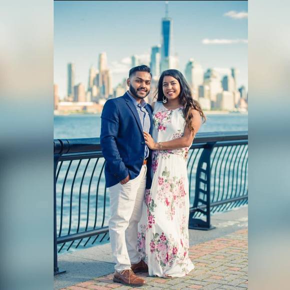 Profile Picture of Sujay Rughani (@sujay412) on Poshmark