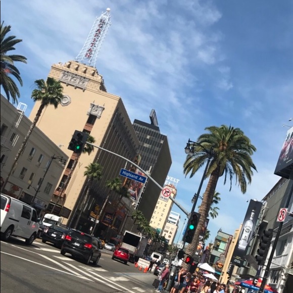 Profile Picture of Dayna Sanchez (@dayna_sc) on Poshmark