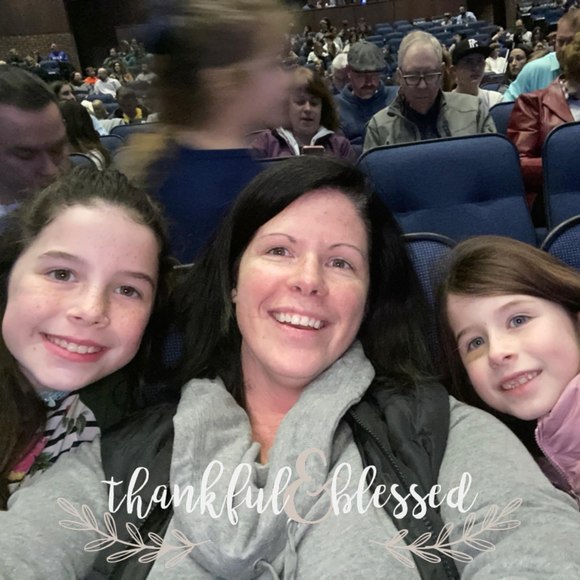 Profile Picture of Danielle Harman (@daharman2008) on Poshmark