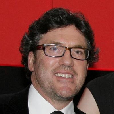 Profile Picture of Steve Middleton (@SteveMiddoCello) on Twitter