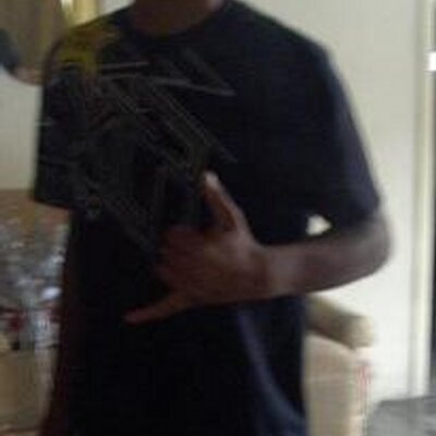 Profile Picture of Edgar Perez (@04bret) on Twitter