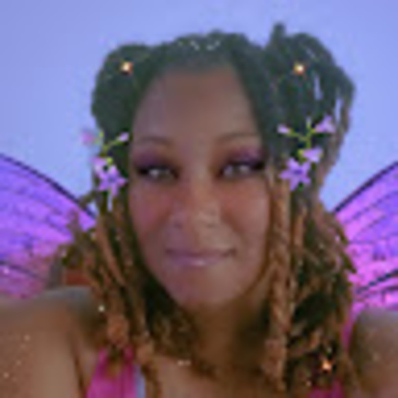 Profile Picture of Rayeshun Mastin (@rayeshunmastin) on Poshmark