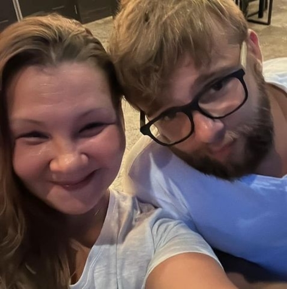 Amber Kinast - Poshmark Profile Picture of Amber Kinast (@amberkinast) on Poshmark