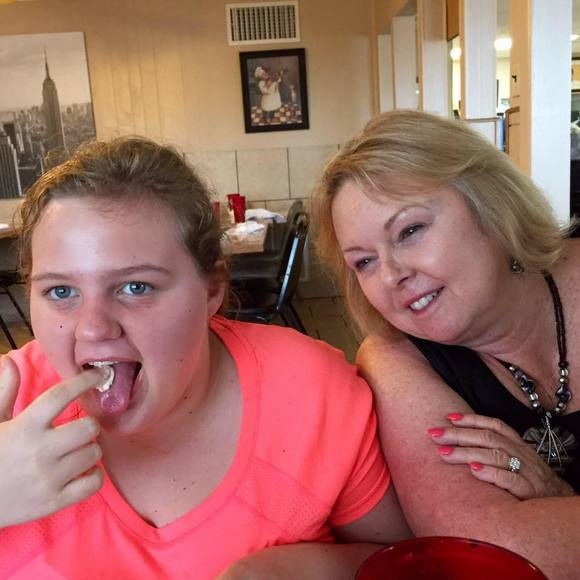 Judy Metzgar - Poshmark Profile Picture of Judy Metzgar (@jemetzgar) on Poshmark