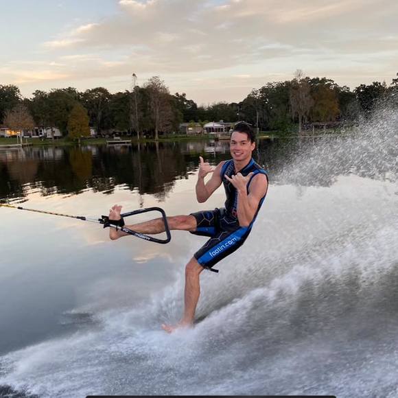 Profile Picture of Brody Meskers (@brodybam11) on Poshmark