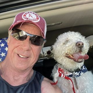 Profile Picture of Steve Curley (@curley3660) on Instagram