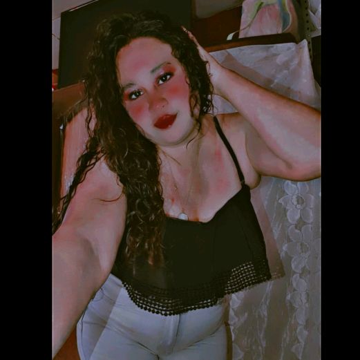 Profile Picture of michi (@michellesolorzano83) on Tiktok