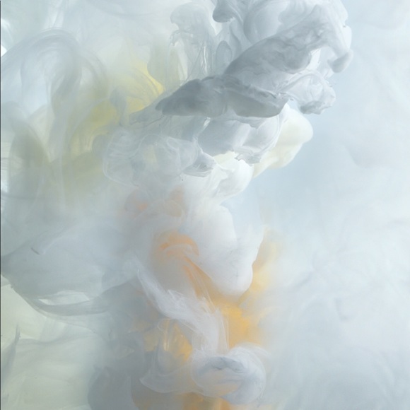 Profile Picture of Elizabeth Hendel (@elizabethhendel) on Poshmark