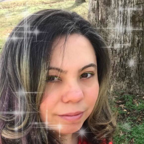 Bobbi Amiotte - Poshmark Profile Picture of Bobbi Amiotte (@bell926l) on Poshmark