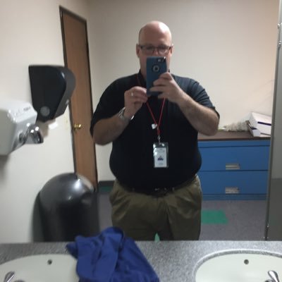 Profile Picture of Joshua Deland (@DelandJoshua) on Twitter