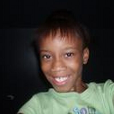 Profile Picture of Chantell Lawson (@mizz_chy) on Twitter