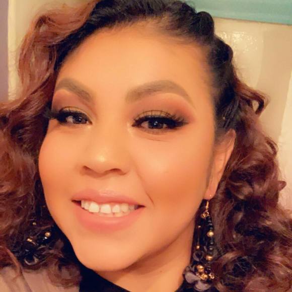 Rocio Madrigal - Poshmark Profile Picture of Rocio Madrigal (@rociomadrigal12) on Poshmark