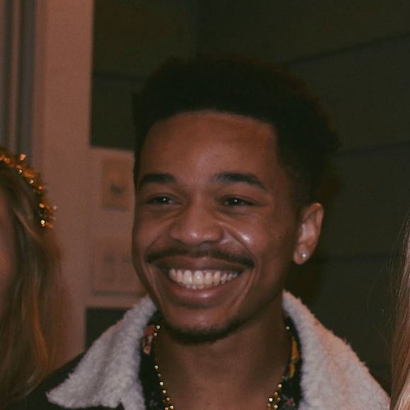 Profile Picture of Isaiah Braxton (@i_braxt97) on Poshmark