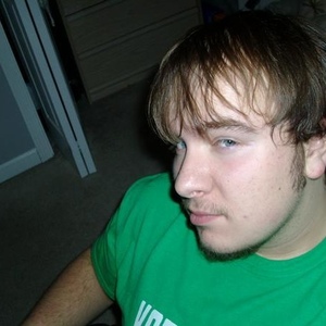 Profile Picture of Mike Blank (@v3nom2) on Myspace