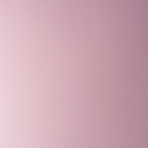 Victoria Robinson hilliard - Poshmark Profile Picture of Victoria Robinson hilliard (@robinsonv9) on Poshmark