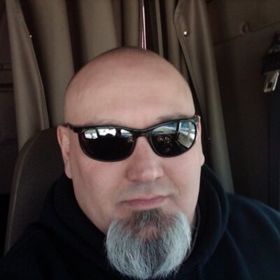 Profile Picture of Russ Pottle (@Corvice) on Twitter