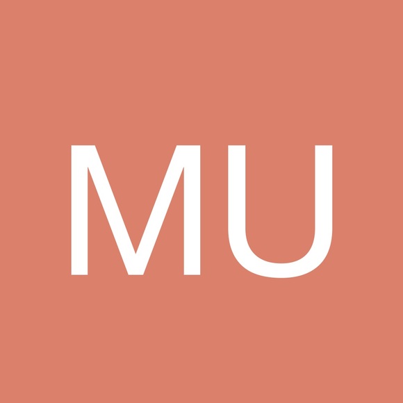 Profile Picture of Martina Urquides (@mliw735) on Poshmark