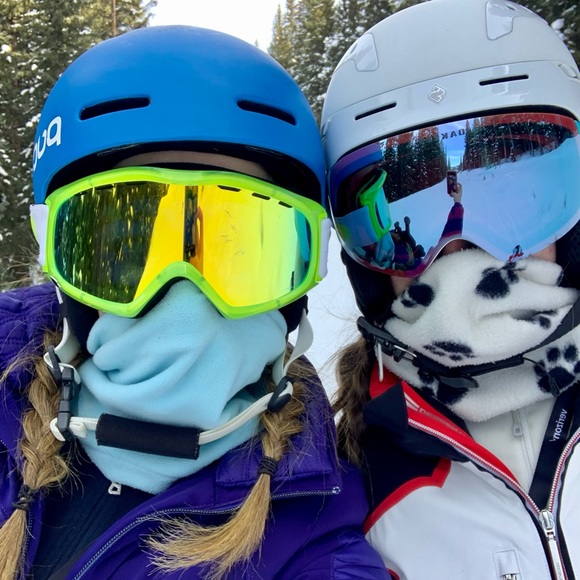 Profile Picture of Natalie Barbanel (@nb1234416) on Poshmark