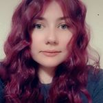 Profile Picture of Whitney Morrow (@bookworm_whitwhit) on Instagram