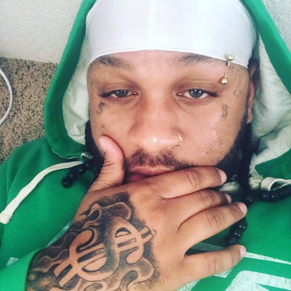 Profile Picture of Inkgang rep j-blastted J-blastted (@cancer26) on Poshmark