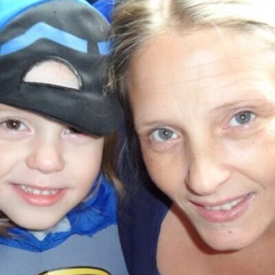 Profile Picture of Denise Masters (@mum_of_five) on Twitter