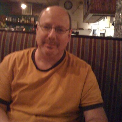 Profile Picture of Richard Sinclair (@avidvid) on Twitter