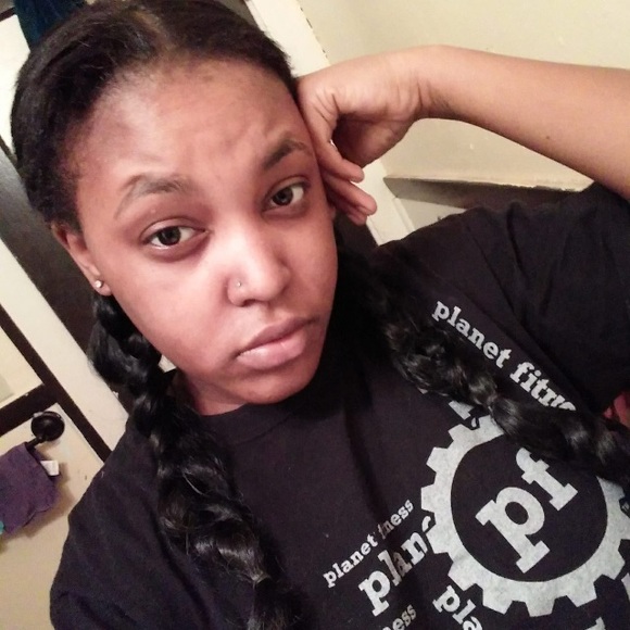 Profile Picture of Deianna Brown (@deianna) on Poshmark