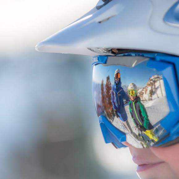 Profile Picture of Davin Roylance (@davinroylance) on Poshmark