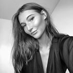 Profile Picture of 𝑒𝓁𝓎 (@elykopalova) on Instagram