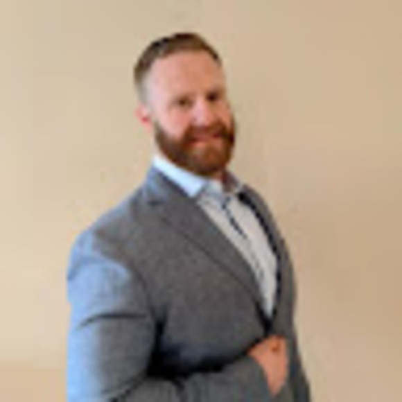 Profile Picture of Michael Colonno (@corleous) on Poshmark